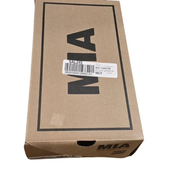 MIA - VESTA Leather Color Block Sneakers with Contoured Footbed NIB Size 10 - Picture 12 of 12